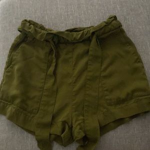 H&M - Forest Green, Belted Paper Bag Shorts, Slant Pockets